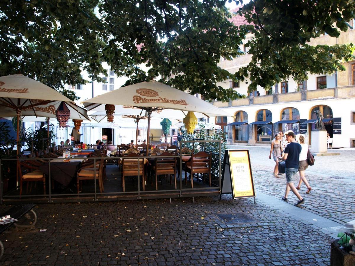 U Cerneho Medveda- At The Black Bear Διαμέρισμα Πράγα Εξωτερικό φωτογραφία